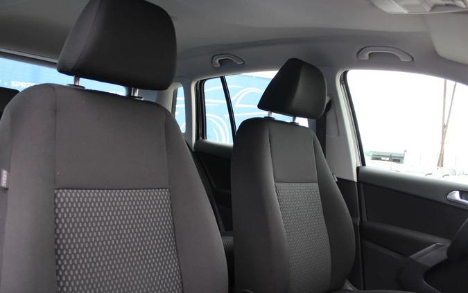 Volkswagen Tiguan cena 33900 przebieg: 181000, rok produkcji 2008 z Legnica małe 466
